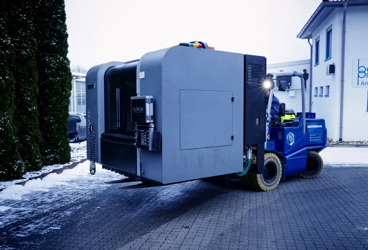 Neue Maschine auf Gabelstabler